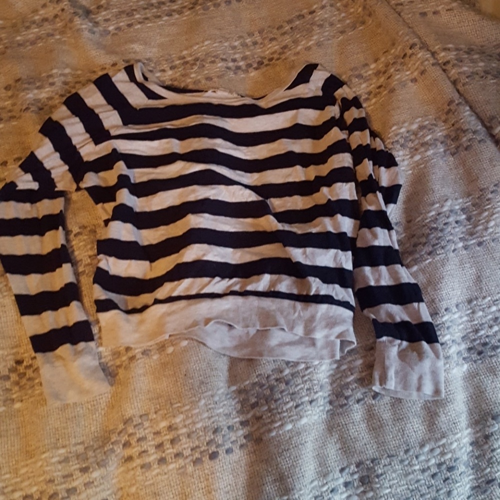 Light weight long sleeve